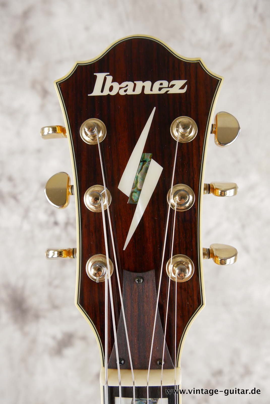 Ibanez_PM_2 Pat_Metheny_China_antigue_amber_2016-009.JPG